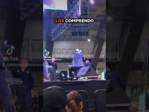 Brincos dieras cancela show en Puebla alegando problemas con el audio.